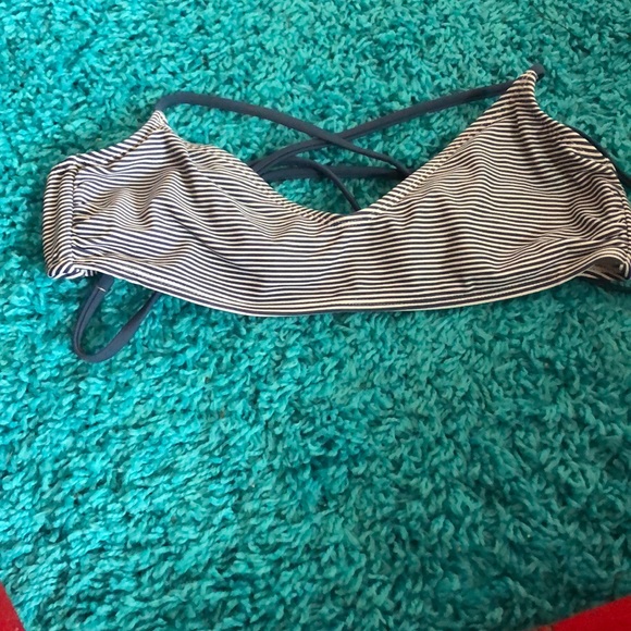 Bathing suit top - Picture 1 of 3